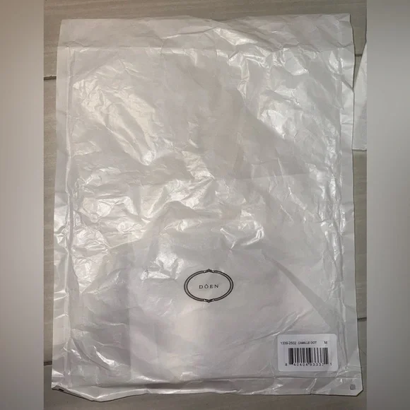 Doen Rosaria Dress, M, Scattered Dot - Picture 12 of 12